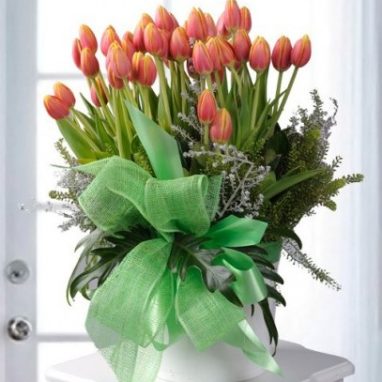 Arreglo Floral con 40 Tulipanes