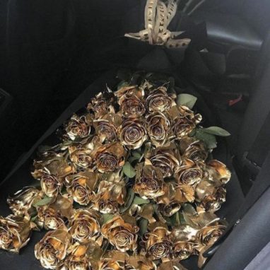 Ramo con 50 Rosas Doradas