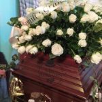 Cubre caja en ataud