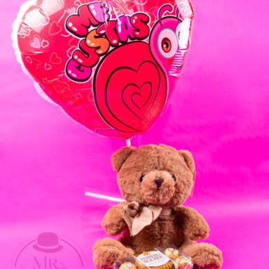 Oso, Globo y Chocolates